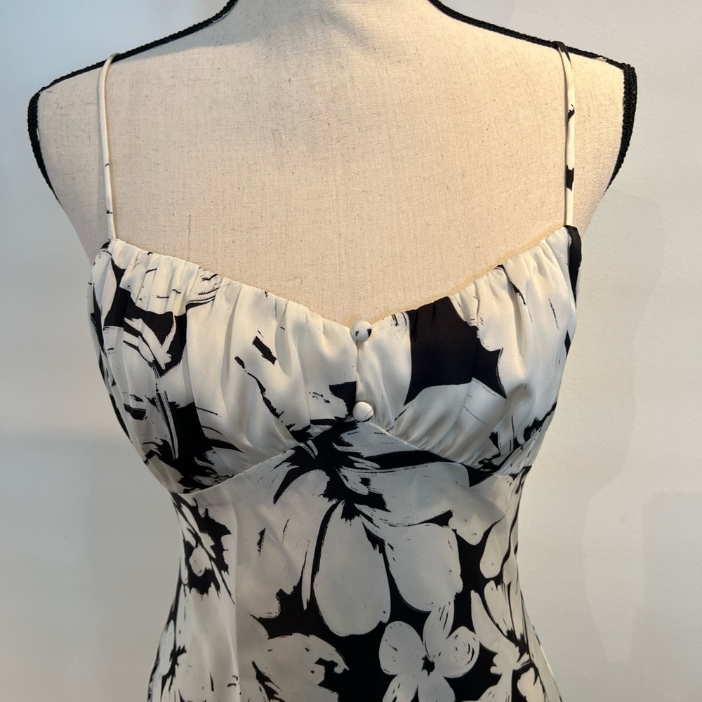 Zara tropical maxi dress sz M